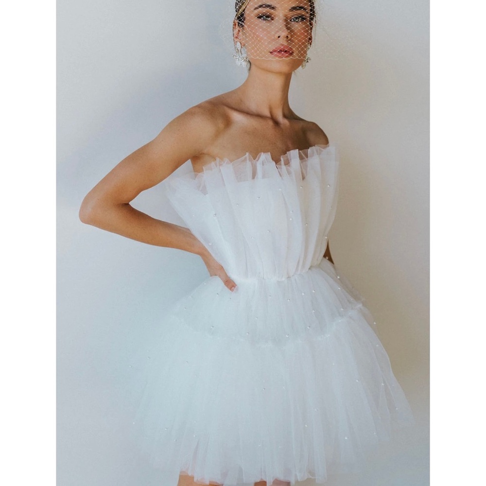 Untamed Petals Arlington Pearl Dress
